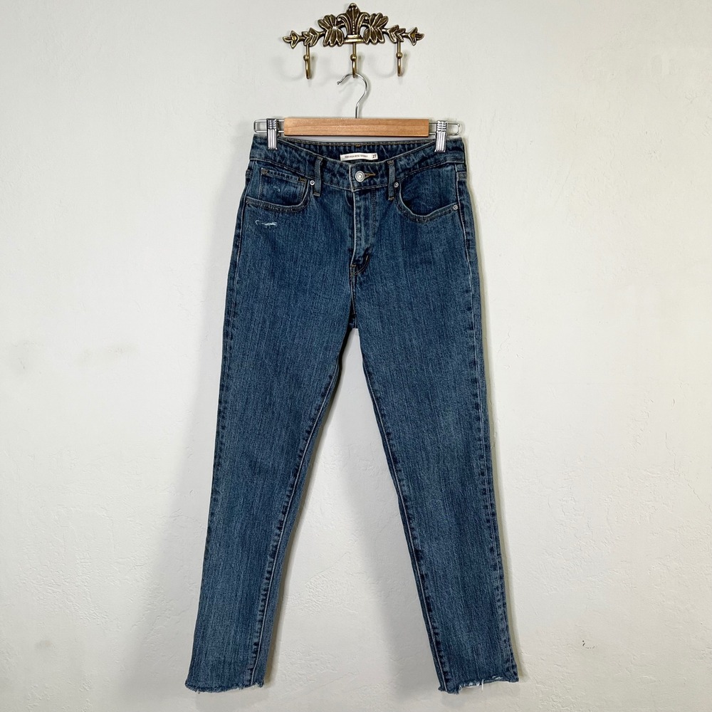 Levis Skinny Jeans 721 High Rise Raw Hem Blue 27" Inseam‎ Size 27 188820051